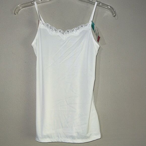 Vanity Fair Size Small Tank - Picture 1 of 7